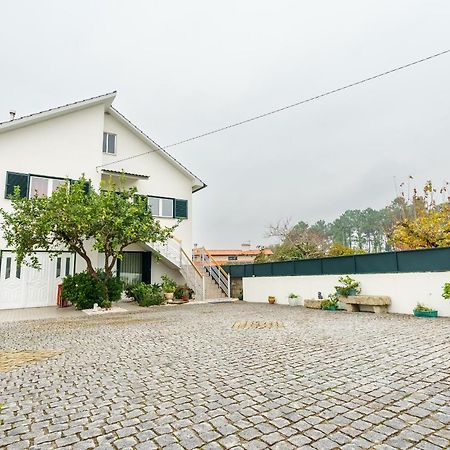 Casa O Limoeiro Apartment ปอนเตเดอลิมา ภายนอก รูปภาพ